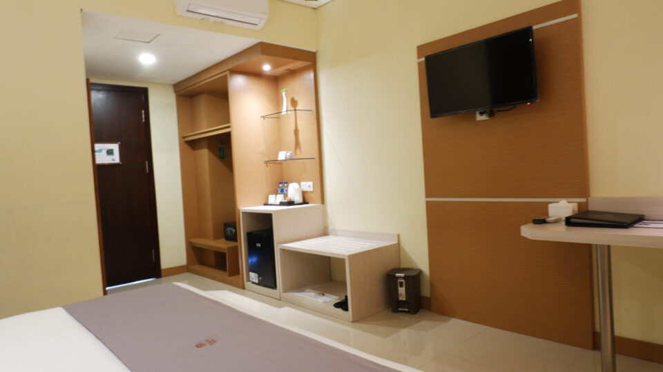 SUPERIOR ROOM